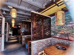 中铁逸都餐饮店转让，10年老店